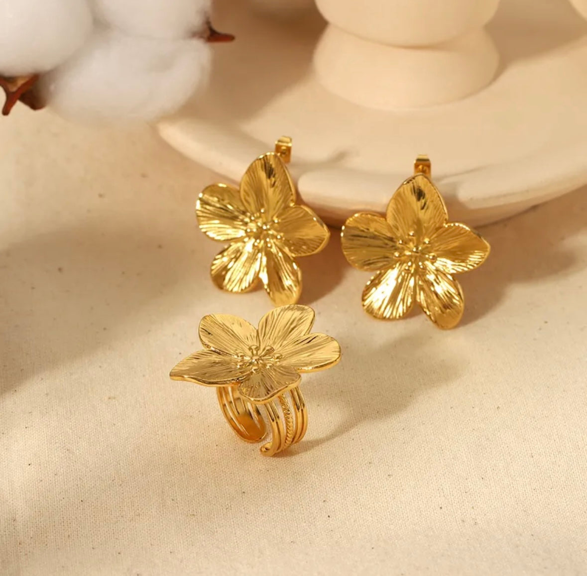 Gold Flower Set